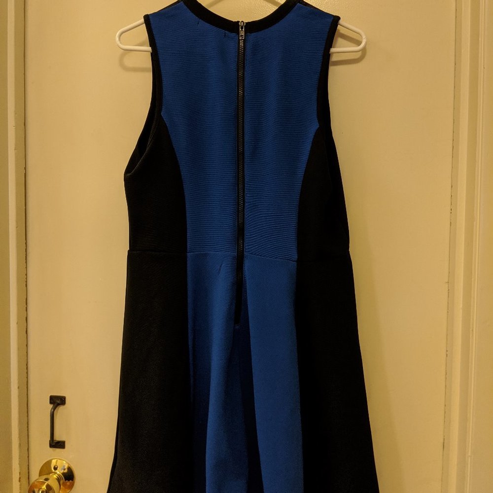 Black and Blue Dress - Picture 2 of 4